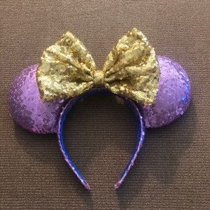 Light up Disney ears!